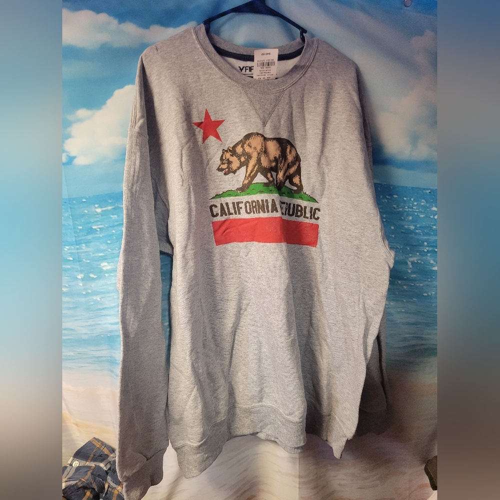 Fifth Sun NWT Gray California Republic Sweatshirt Mens Size 2XL